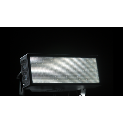 PROLIGHTS - SunBlast 3500Max - LED strobo con 1.728x1,3W LED bianco ad alta potenza